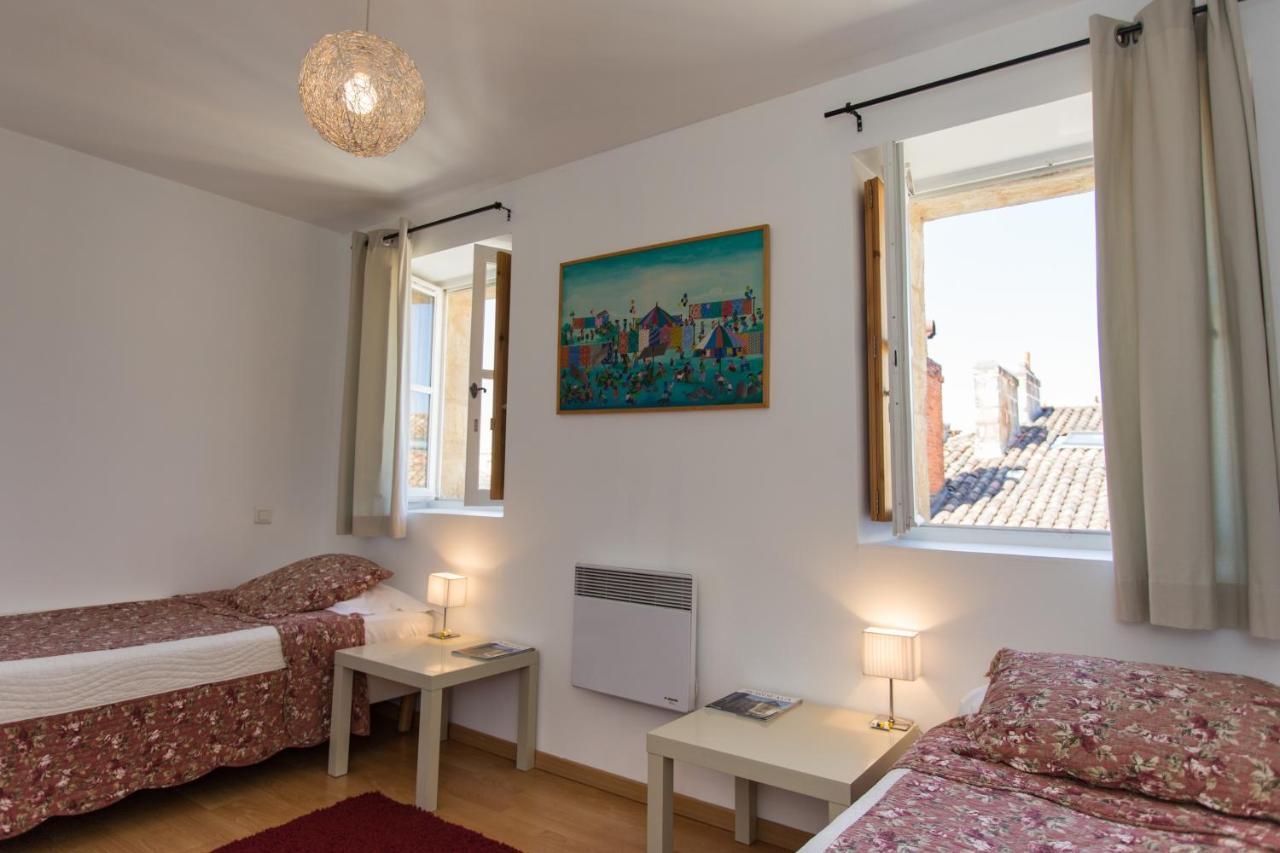 Maison D'Hotes Chambre En Ville Bordeaux Rum bild
