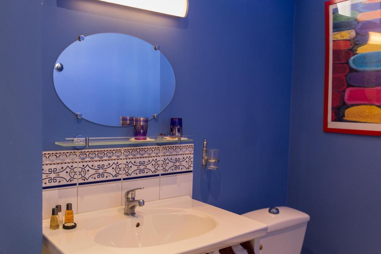 Maison D'Hotes Chambre En Ville Bordeaux Rum bild